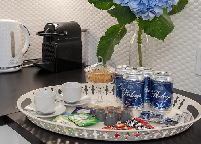 Apartment New Metropolis 2-bedroom 900m To Station With Air-conditioning