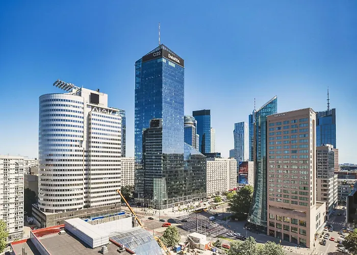 Apartment New Metropolis 2-bedroom 900m To Station With Air-conditioning