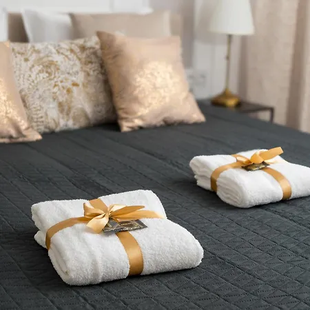 아파트 New Metropolis 2-bedroom 900m To Station Metro Rondo Onz *